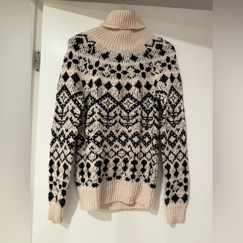 Black and Cream Patterned Women's Sweater Befree